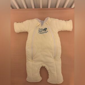 Never worn - Magic Merlin sleep sack 6-9 months (18-21 pounds).